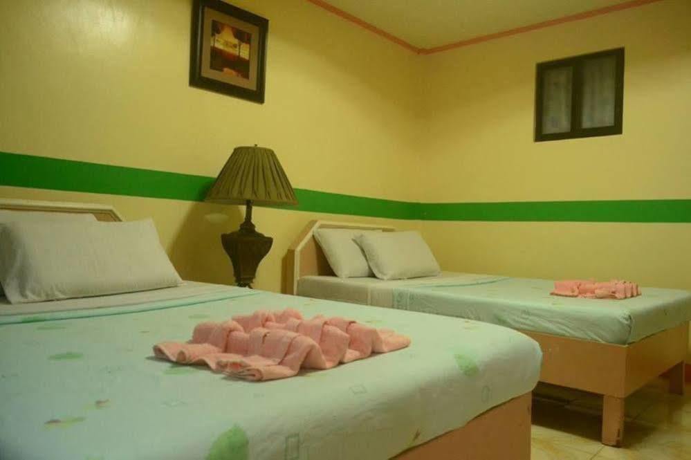 Alliyah'S Beach Resort Balabag  Buitenkant foto