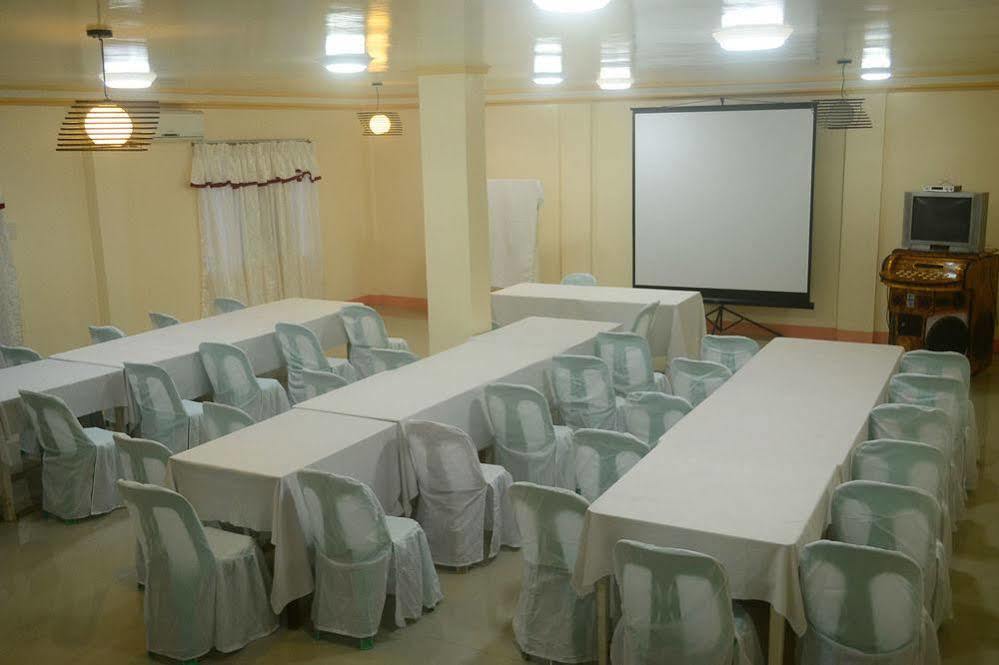Alliyah'S Beach Resort Balabag  Buitenkant foto