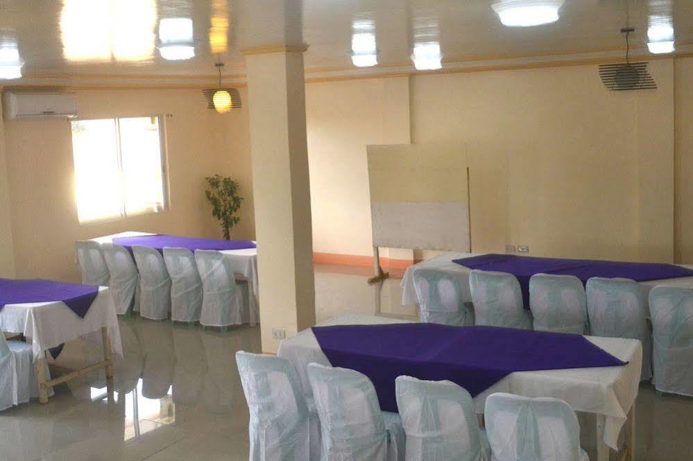 Alliyah'S Beach Resort Balabag  Buitenkant foto