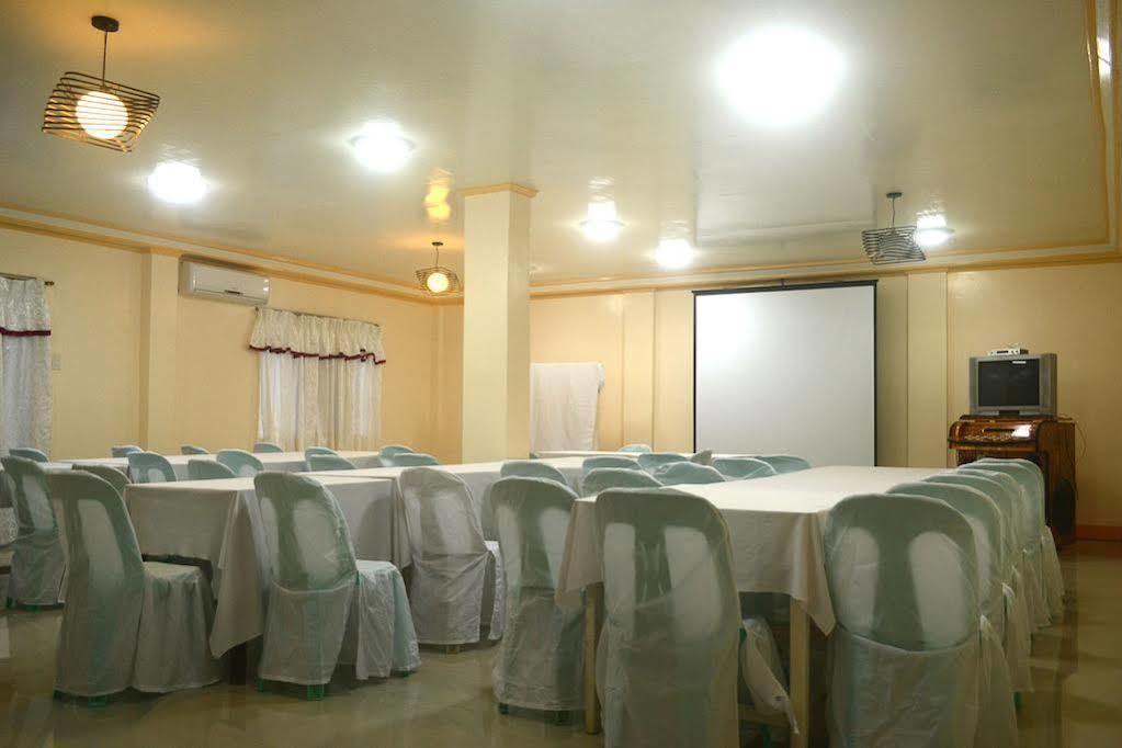 Alliyah'S Beach Resort Balabag  Buitenkant foto